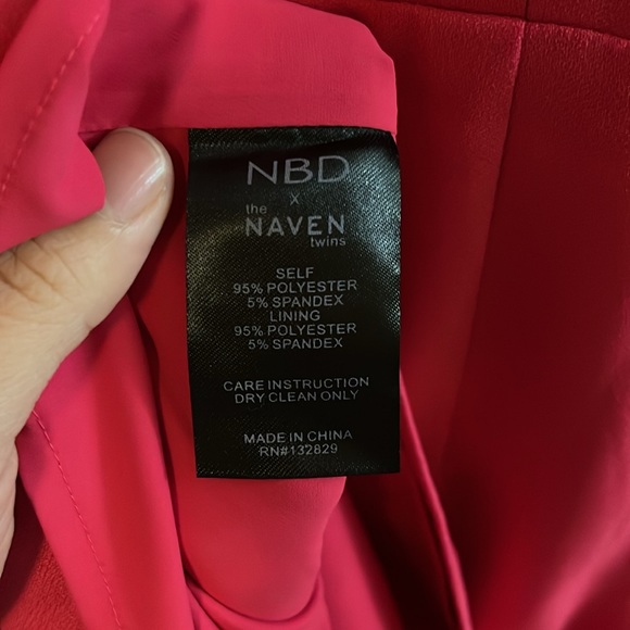 NBD x the Naven Twins Hot Pink One Shoulder Asymmetrical Mini Dress XS - Picture 13 of 13